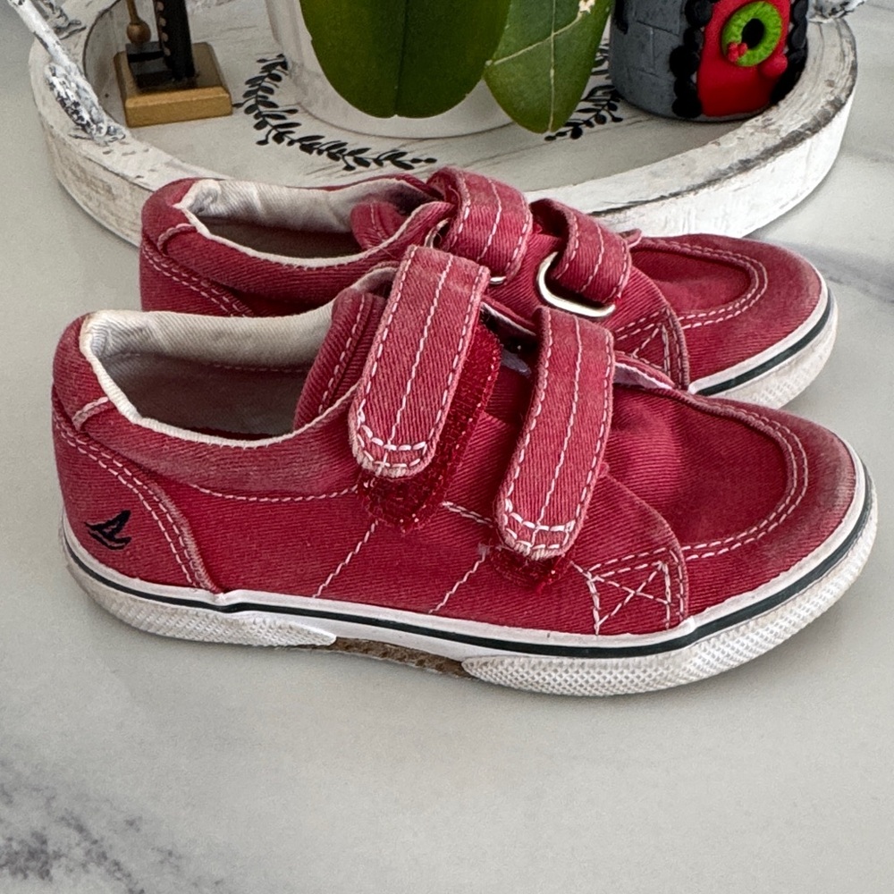 SPERRY Kids Red Canvas Velcro Shoes